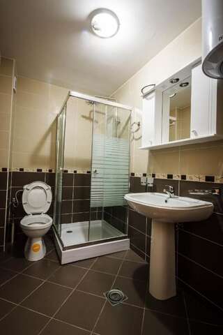 Отель Hotel Oasis Подгорица Двухместный номер с 1 кроватью-6