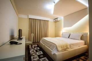 Отель Hotel Oasis Подгорица Двухместный номер с 1 кроватью-12