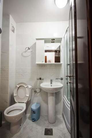 Отель Hotel Oasis Подгорица-5