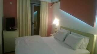 Отель Hotel Oasis Подгорица Классический одноместный номер-8