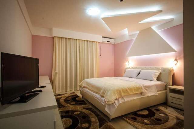 Отель Hotel Oasis Подгорица-53