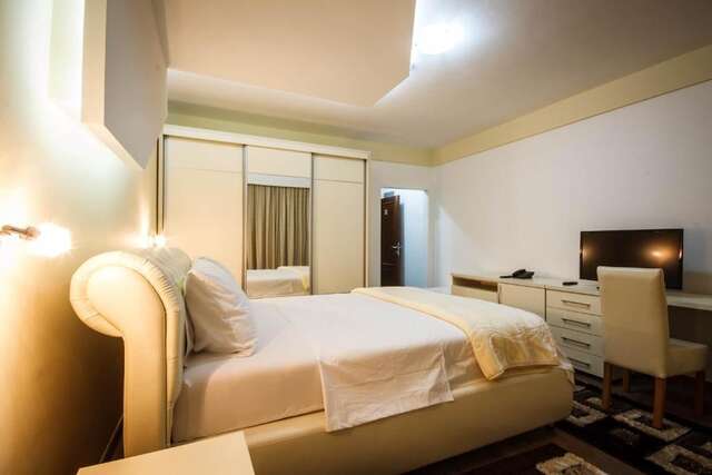 Отель Hotel Oasis Подгорица-54